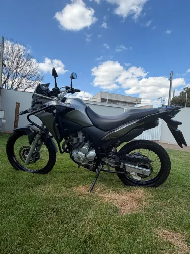 Honda XRE 300 Baixa KM