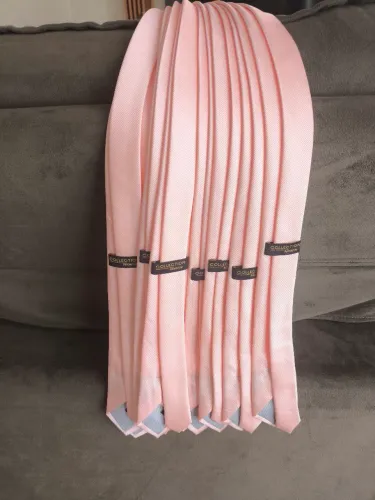 Gravatas rosa médio , (NOVAS)