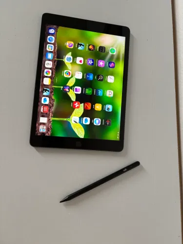 iPad Apple 64 GB 9a Geração