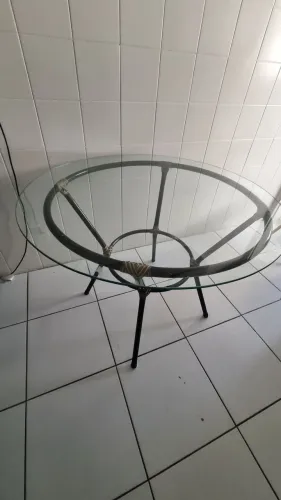 Mesa tampo vidro 1.20m perfeita
