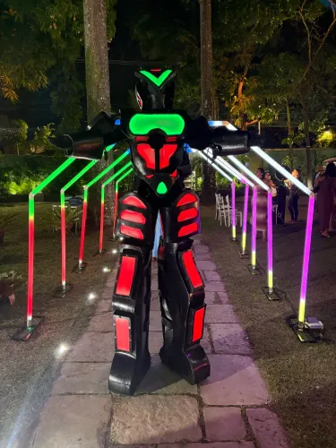 Robô de led megatron