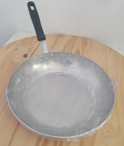 Frigideira profissional aluminio - tam 28