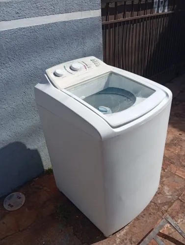 Vendo Electrolux 10 kg 3 meses de garantia total