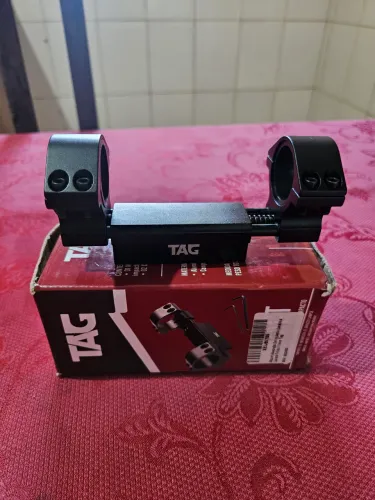 Mount de absorção de impacto para lunetas
