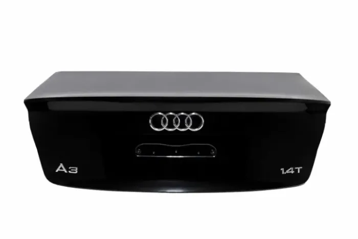 TAMPA DE MALA AUDI A3