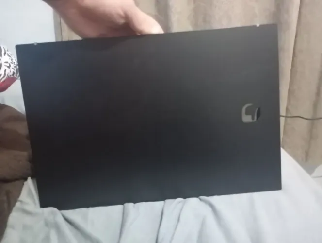 Vendo notebook em perfeito estado novo 