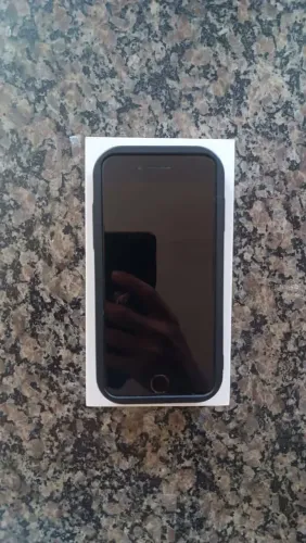 IPHONE SE 2020 2 GERAÇÃO