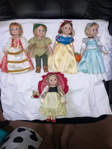 Lote Bonecas de Conto de Porcelana - Planeta DeAgostini