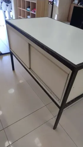 Mesa para loja 