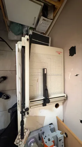 Guilhotina Profissional A3 Cetro - Funcionando Perfeitamente