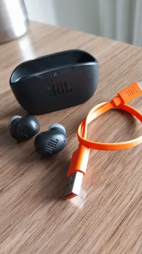 Fones de ouvido JBL Novo