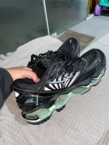 Tênis Mizuno Pro 8 