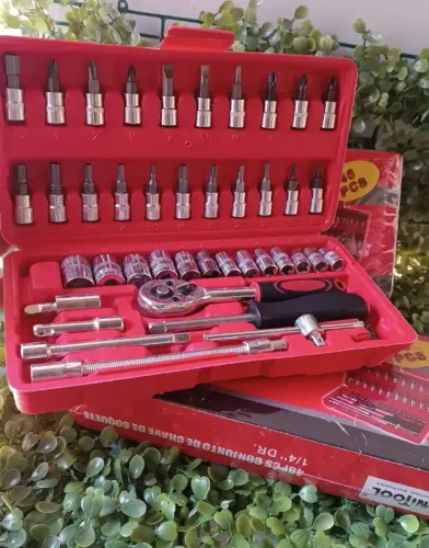 KIT DE FERRAMENTAS CATRACA 46 PEÇAS - COMPLETO E PRÁTICO!