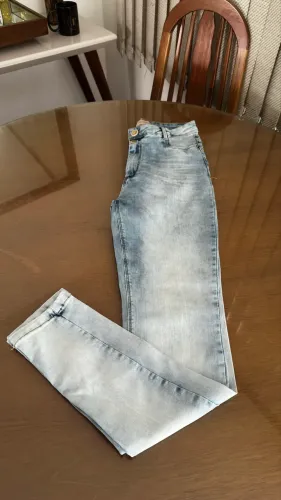Calça jeans