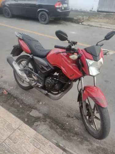 Dafra apache 150 funcionando normal