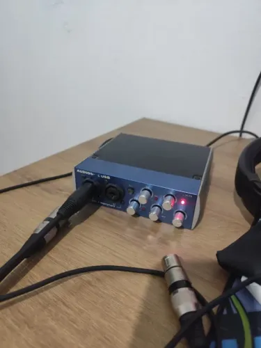 Interface De Áudio Presonus Audiobox Usb Usb Blue (Usado)
