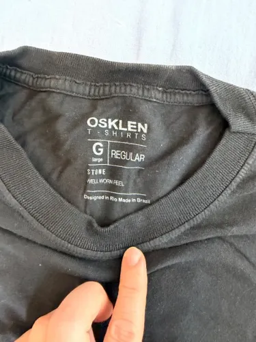 Camiseta Osklen G em bom estado