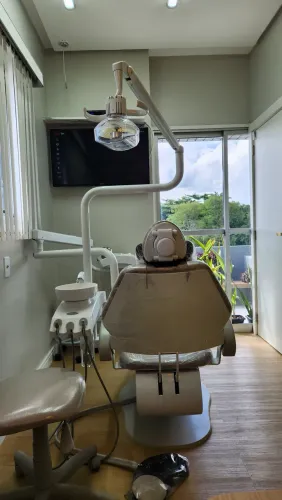 CONSULTÓRIO ODONTOLÓGICO