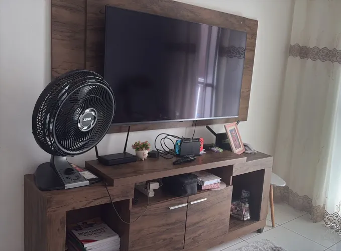 Conjunto de tv com hack!! Preço de oportunidade