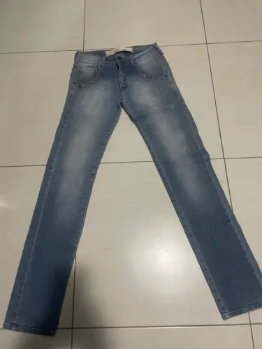 Calça jeans