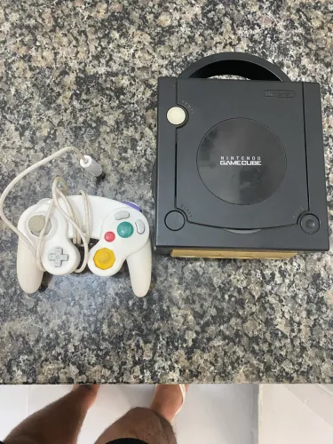 Gamecube (LEIA DESCRIÇÃO)