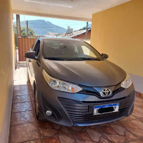 Toyota Yaris XL Sedan 1.5 Flex 16V 4P Aut. 2019