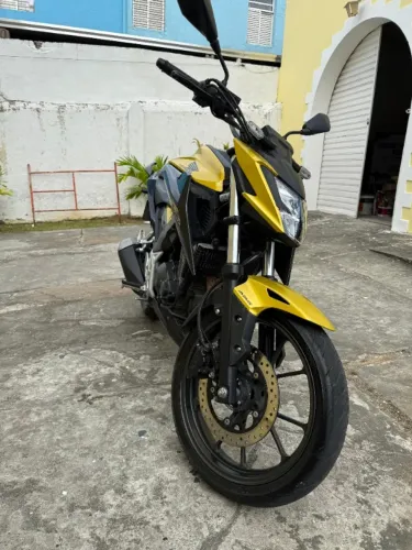 VENDO - CB 300F Twister 2024