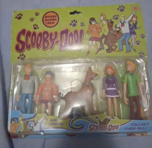 cartela com personagens scooby doh articulado com 15 cm