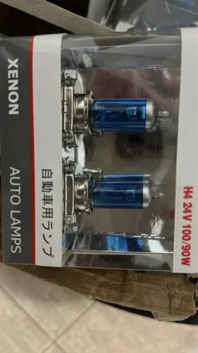 Lâmpadas de Led, preço a combinar tenho mais de 1000 cada