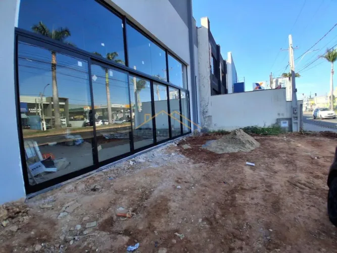 Salão para alugar em Americana, Vila Molon, com 427 m²