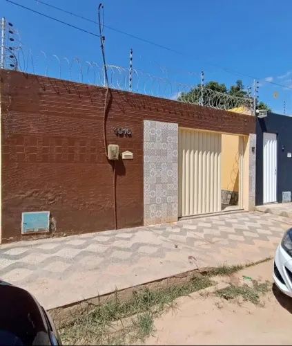 Casa a Venda 