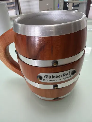 Caneca de CHOPP VIKING, madeira de lei. original alemã, Oktoberfest. MARAVILHOSA - nova