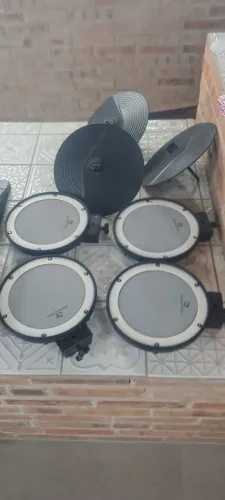 Bateria eletrônica Nagano 