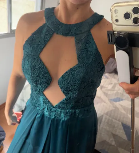 VESTIDO VERDE DE FESTA