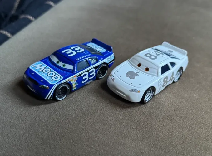 Carros Disney pixar Mood Springs 33  Rubber Tires e Apple CAR Car Disney pixar 