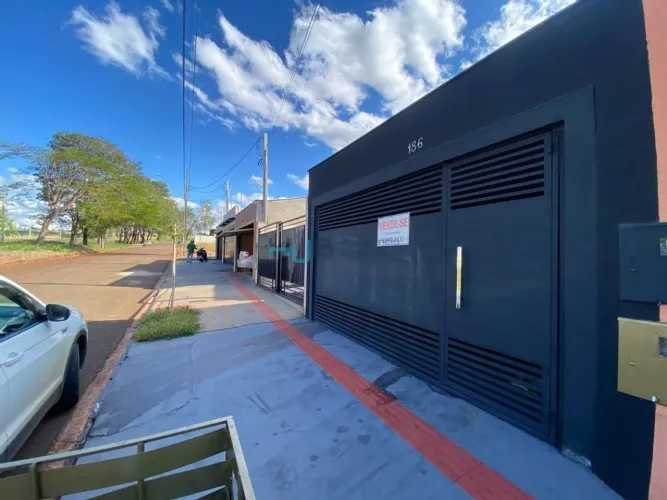 Casa à Venda 2 Quartos - Jardim Montecatini 85 m²