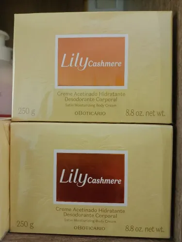 Creme acetinado hidratante Lily cashmere