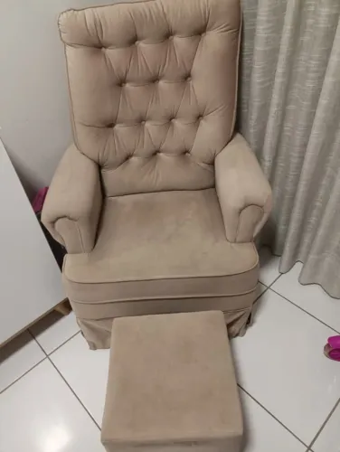 Poltrona de Amamentação Gariani Baby com Puff - Salmão