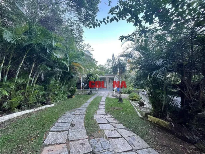 Sítio com 3 quartos à venda, 21000 m² por R$ 1.600.000 - Várzea das Moças - Niterói/RJ