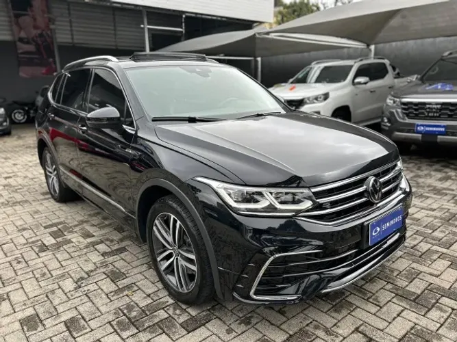 Volkswagen Tiguan Allspac R-line 300 TSI 2.0 2025