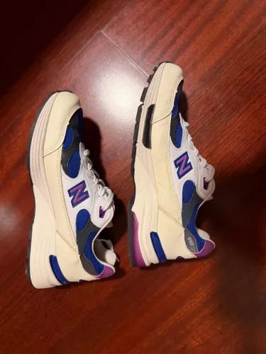 Tênis New Balance 992 MADE IN USA "WHITE TEAM ROYAL"  