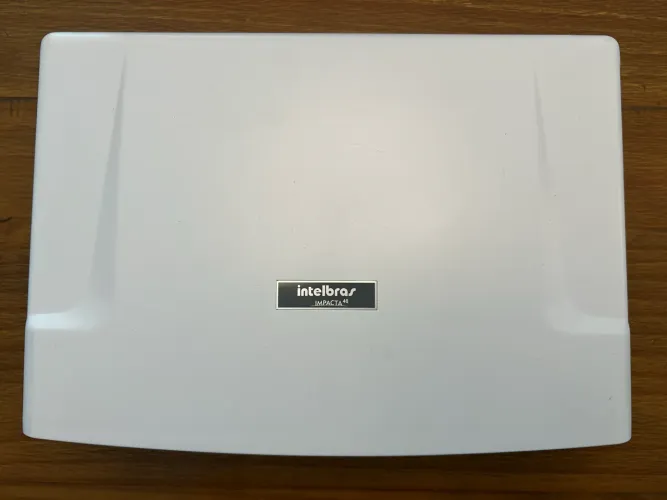 Central Telefônica Pabx Intelbras Impacta 40 Gabinete Branco