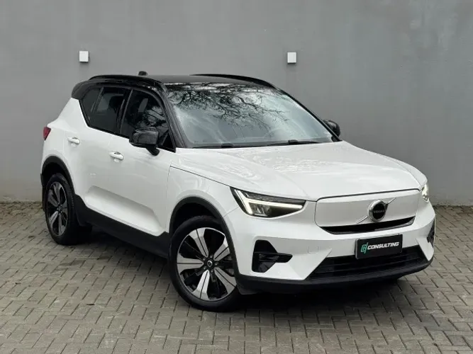 Volvo XC40 Recharge Plus (elétrico) 2023