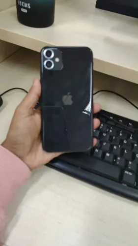 iPhone 11
