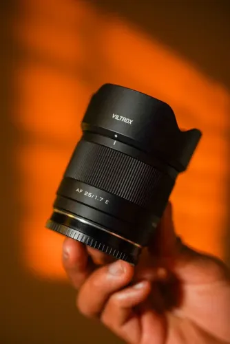 Viltrox Air 25mm f/1.7 para Sony E-Mount APS-C