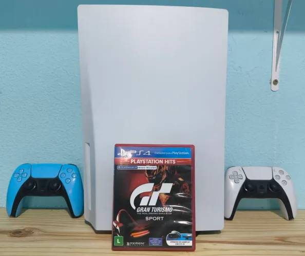 PS5 versão com leitor 2 controle originais+jogo mídia física