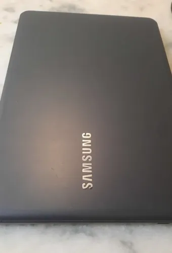 Notebook Samsung Essentials SSD 240GB 4GB RAM