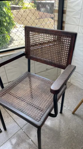 Cadeira de palhinha (telinha) retrô
