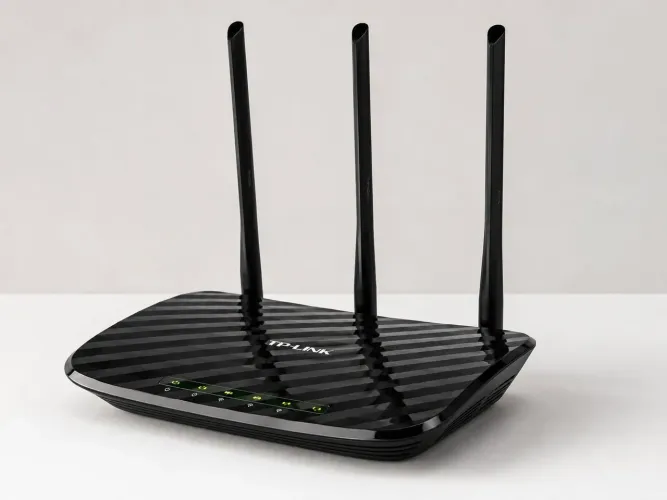 Roteador (TP-LINK ) 3 antenas