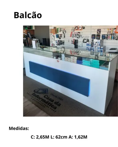 Vendo balcão usado novo